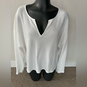 Aritzia | The Group Babaton Elevation
Thermal Longsleeve/ woman’s M